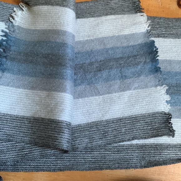 Pokoloko scarf - Picture 4 of 4